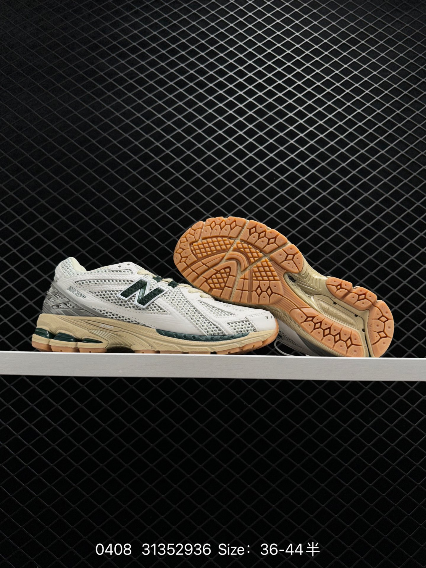 New Balance M1906